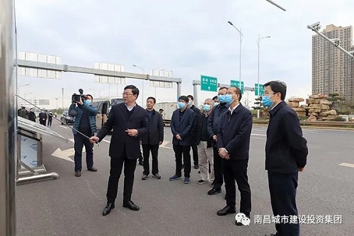 吳曉軍深入昌南大道快速路、洪都大道快速路項(xiàng)目現(xiàn)場(chǎng)調(diào)研指導(dǎo)
